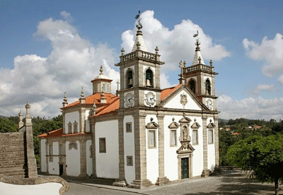 Mosteiro de Porto de Ave restaura fachadas