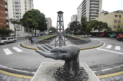 Venezuela  tem a maior reserva de petróleo do mundo