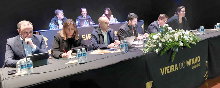 Assembleia Municipal aprova reafectação de obras do anterior Executivo  