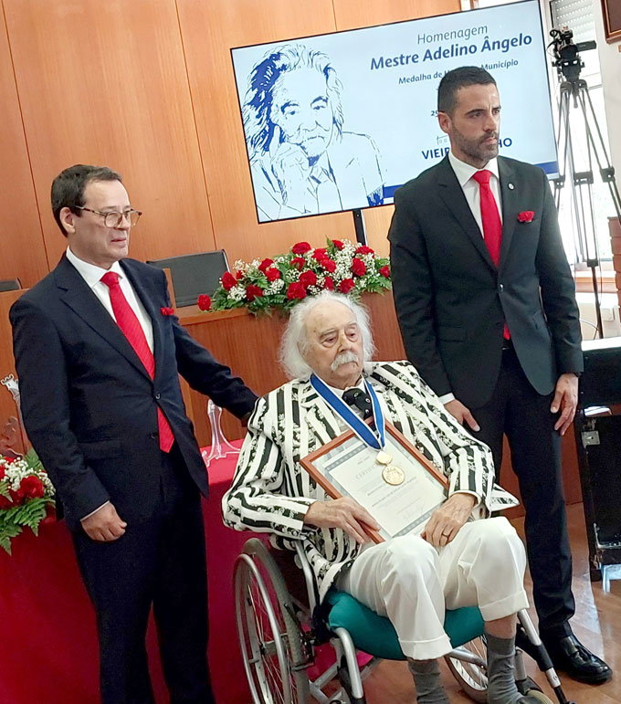 Homenagem a Adelino Ângelo
