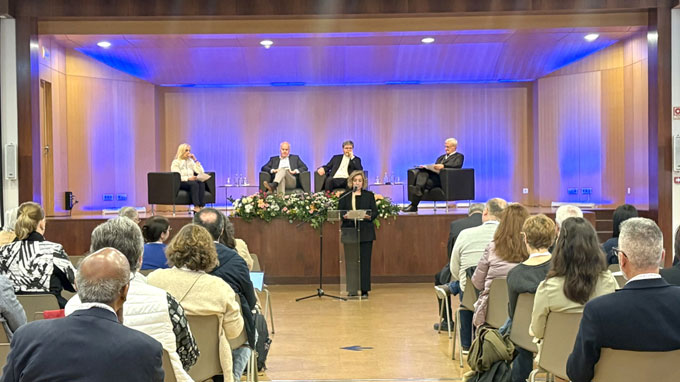 Comunicação Social chamada a construir a paz