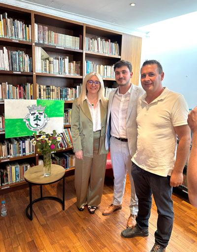 Rossas apresentou  livro “Peregrino de Mim”